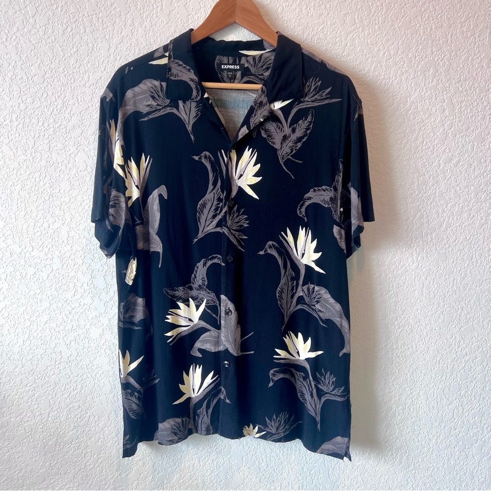 Express - Tropical Hawaiian Short Sleeve Shirt